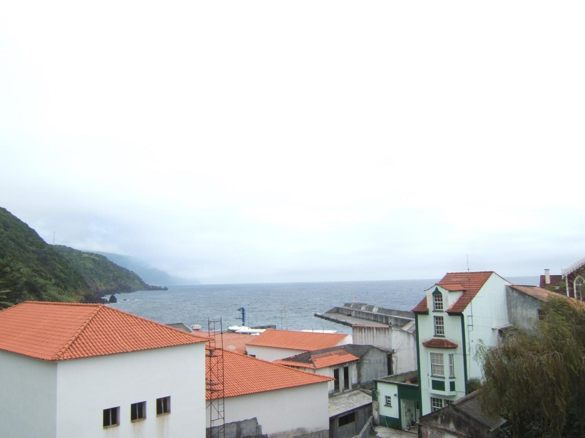 沙利文酒店 Calheta  外观 照片